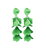 Flake earrings green
