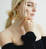 valentine short earrings gold