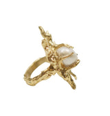 Pearl-claw wings ring brass