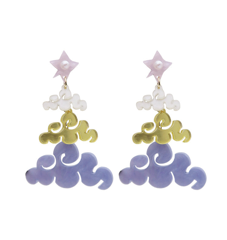 Creamy earrings