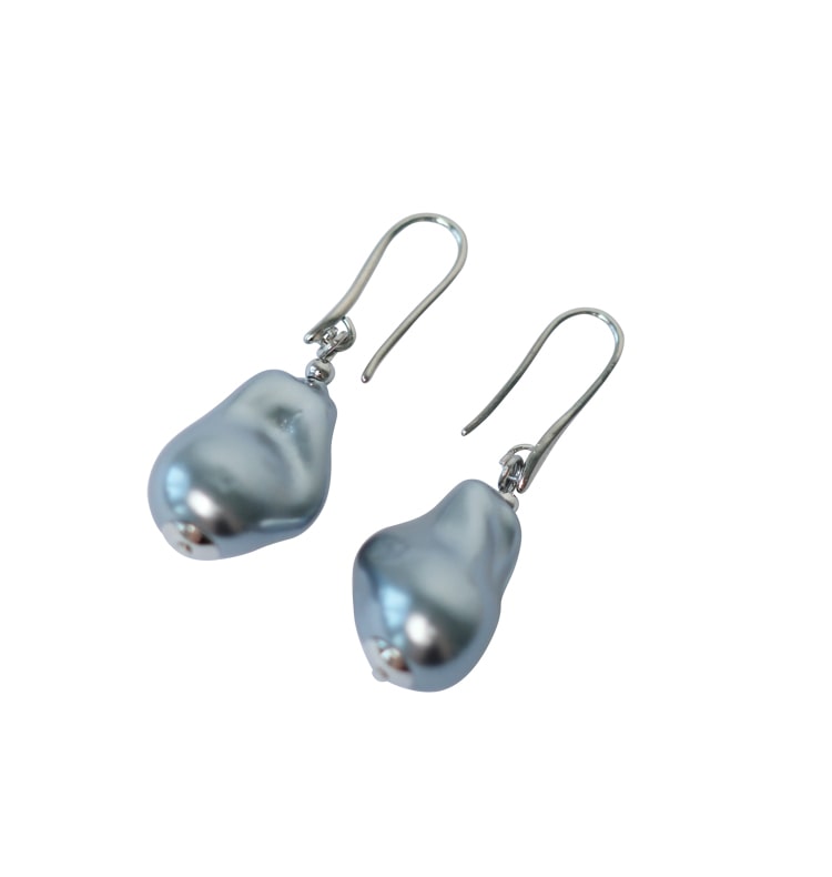 Evgenia shell earrings gray