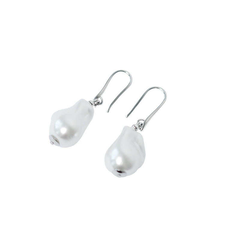 Silver Shell Wos Evgenia shell earrings white | WOS