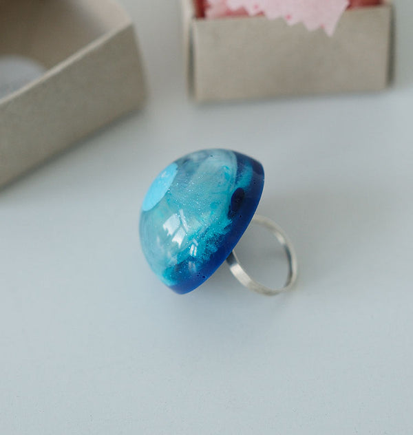 Half sphere ring blue