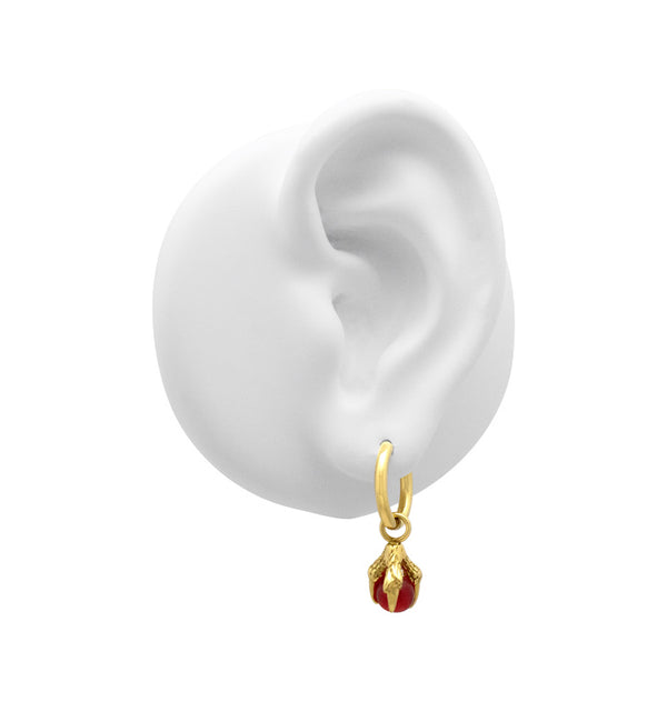 oda earrings gold