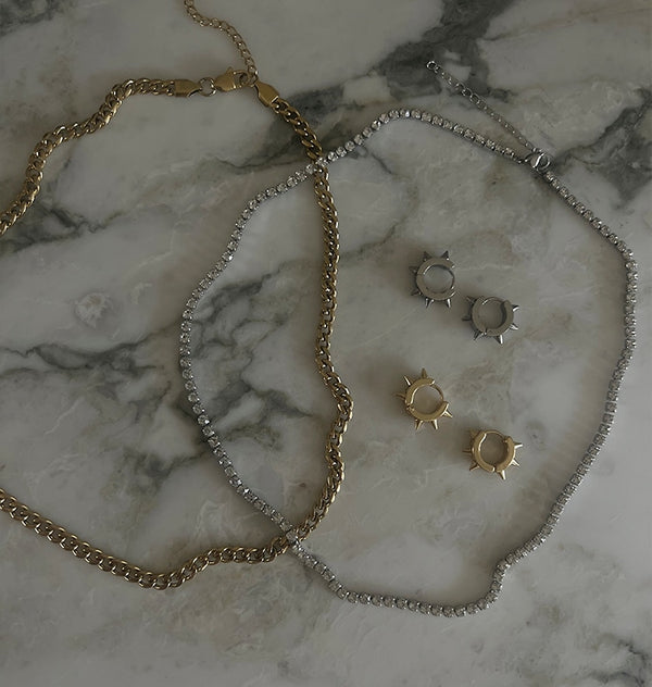 Roza necklace gold