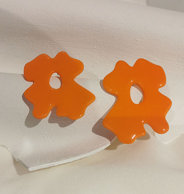 Viola earrings gloss tangerine