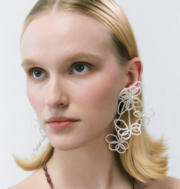 Blomster earrings white