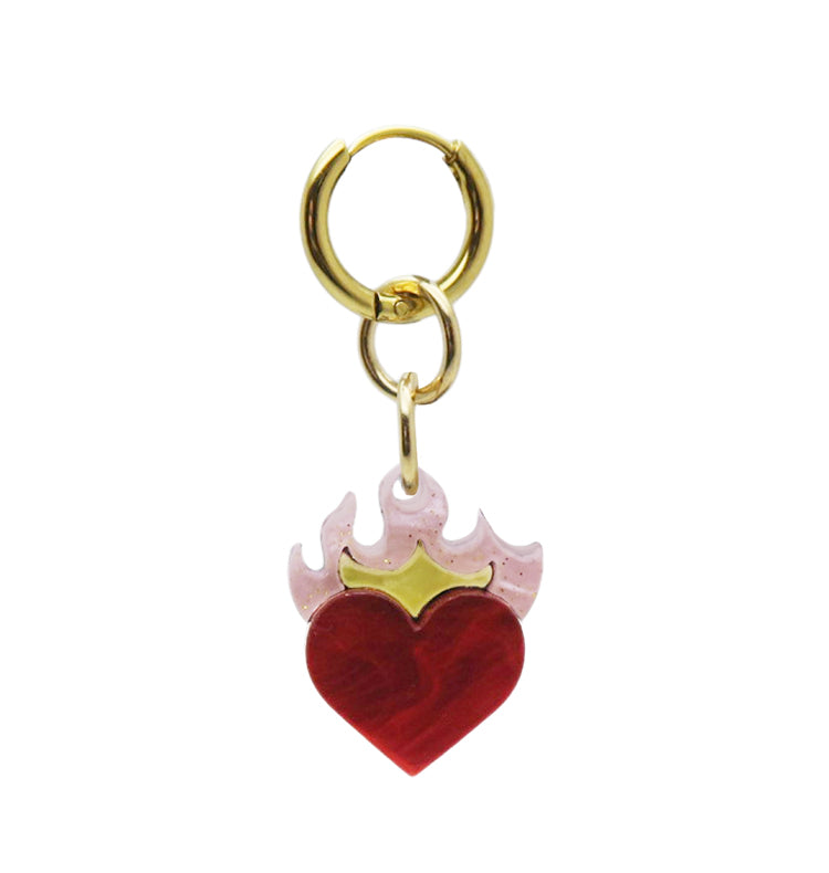 Burning heart single earring gold