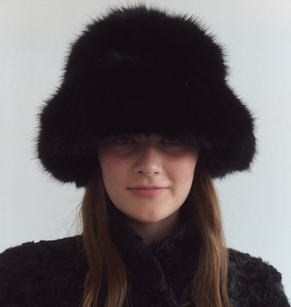 Camilla faux fur black