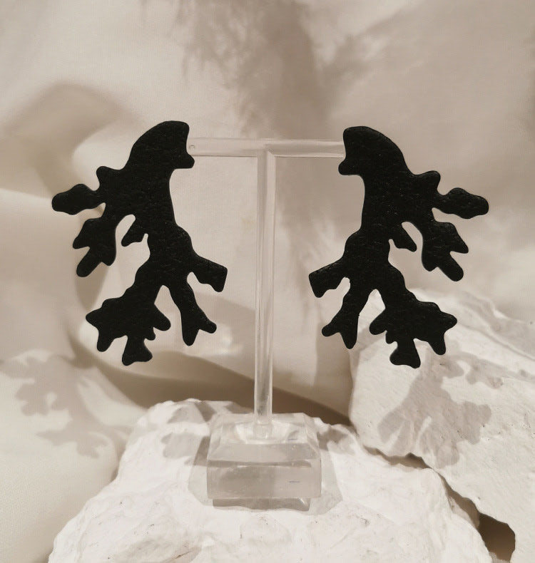 Cora earrings midnight black