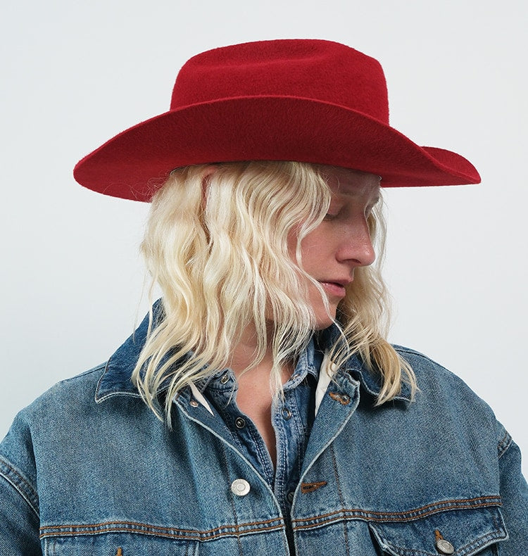 CRIMSON VISION COWBOY HAT