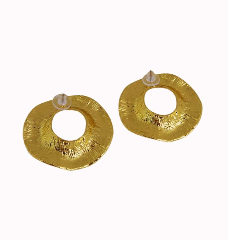 Dry earrings gold