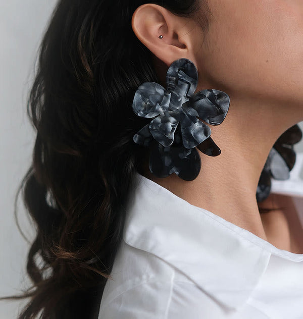 Evelina earrings black