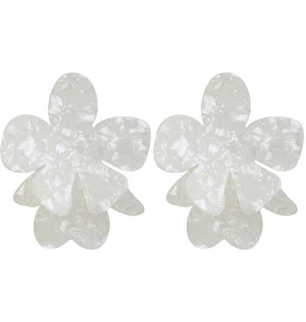 Evelina earrings white