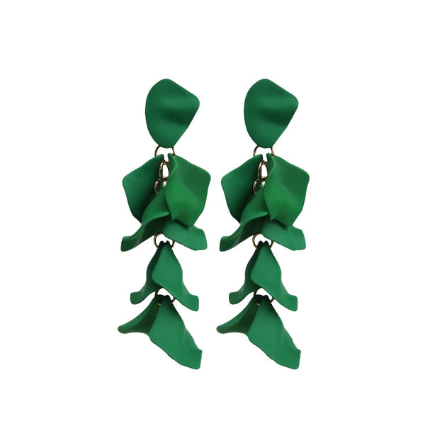 Flake earrings dark green