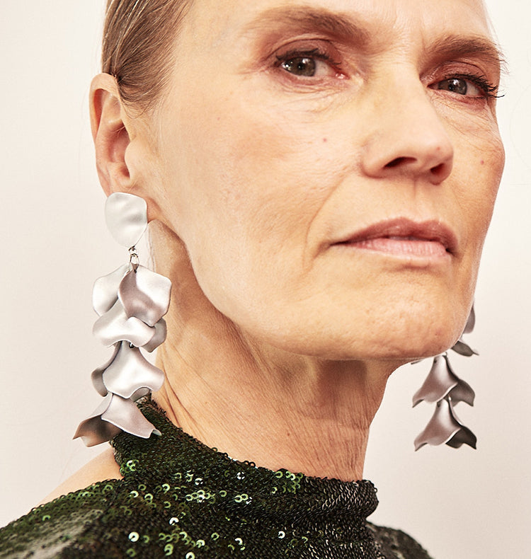Flake earrings silver