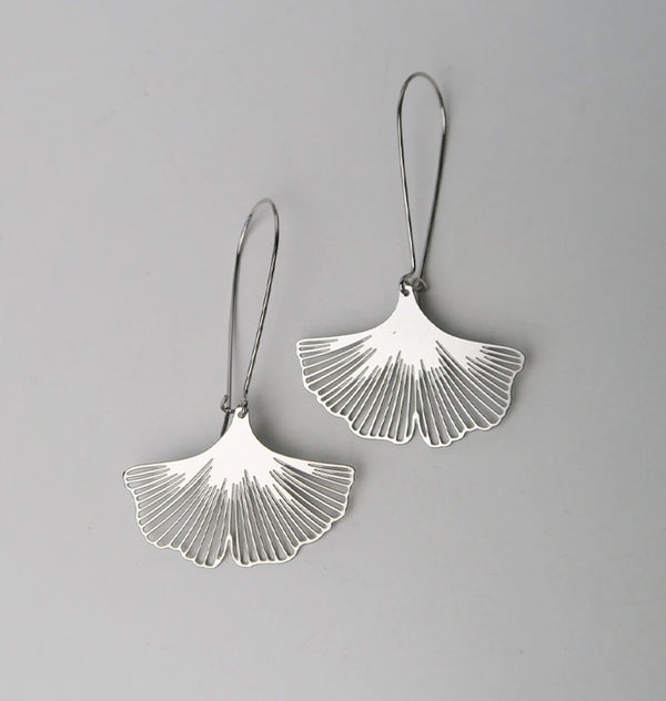 Ginko earrings silver light