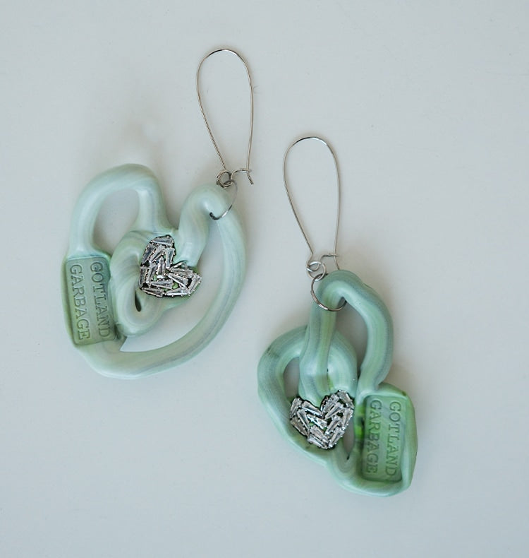 Heart earrings green