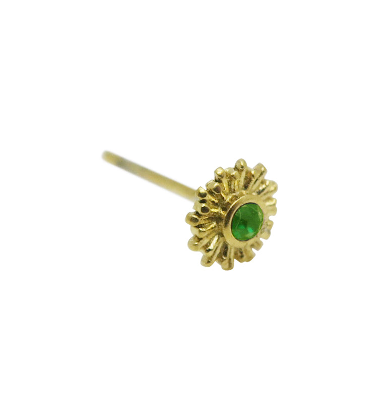 Green star single earring gold