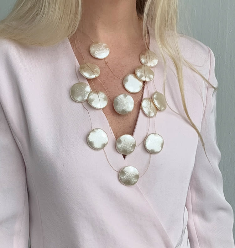 Karina necklace pearl