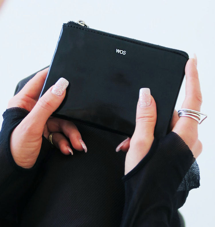 Keeper wallet metallic black