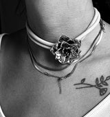 Maidy choker brass