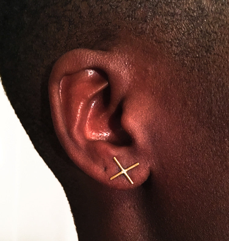 Cross earring mässing • SINGELÖRHÄNGE