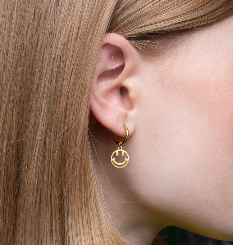 pleased single earring gold