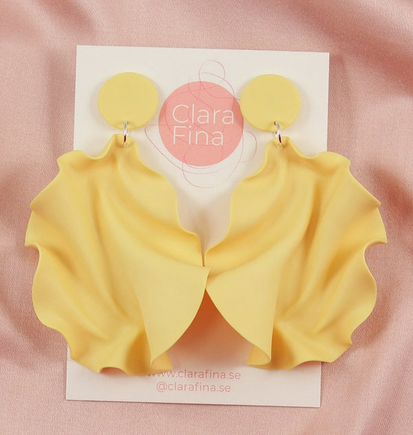 clara-fina satin round top yellow