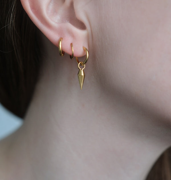 Siri mini single earring gold
