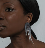 tamara earrings grey