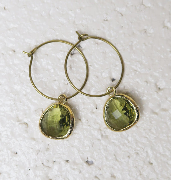 Teardrop Hoops gold olive