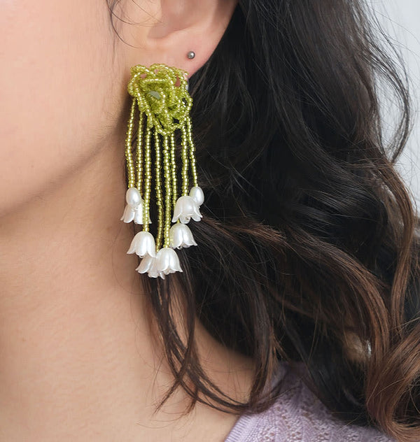 tulip green earrings