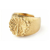 Venus Shell Golden Ring