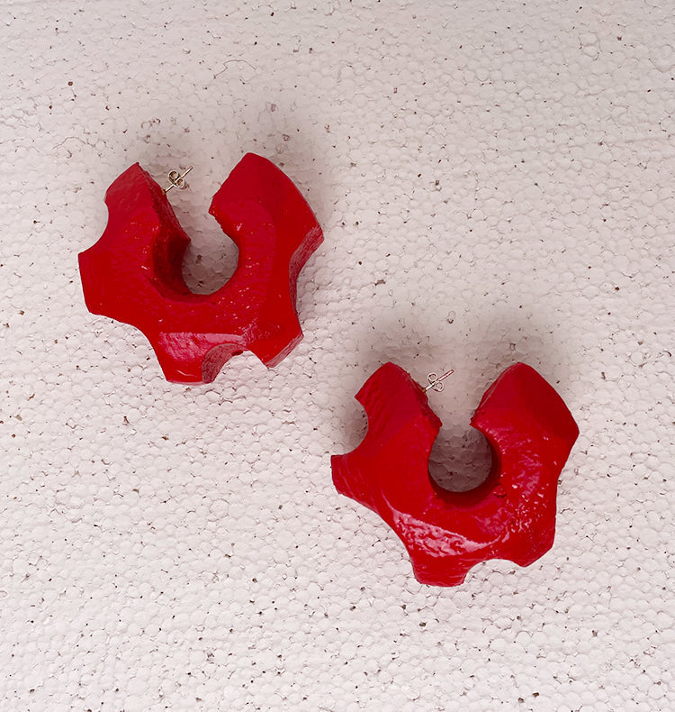 Floating small earrings red