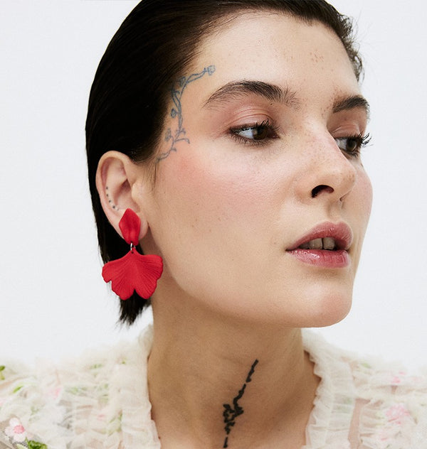 alina earrings red