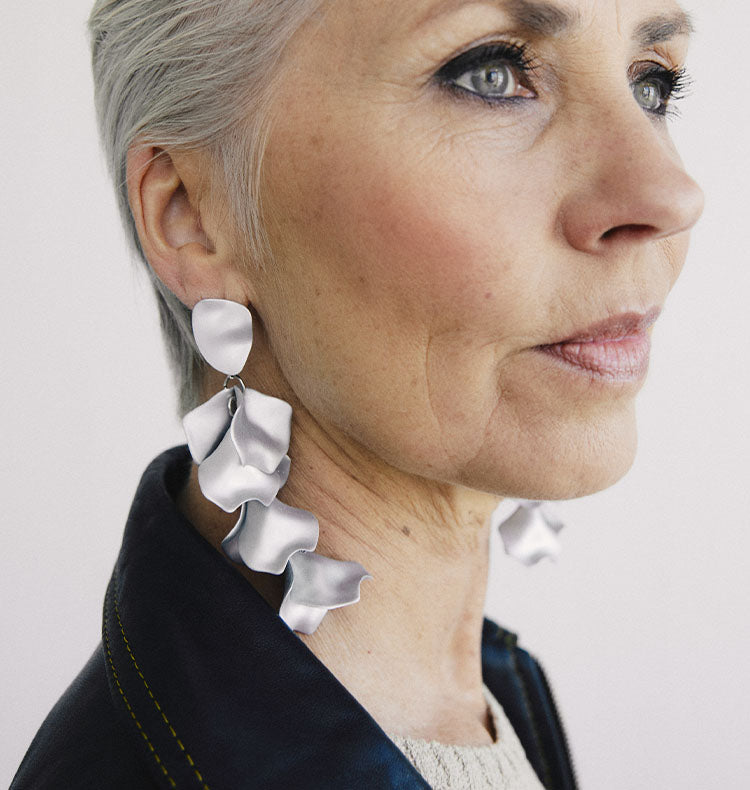 Flake silver earrings