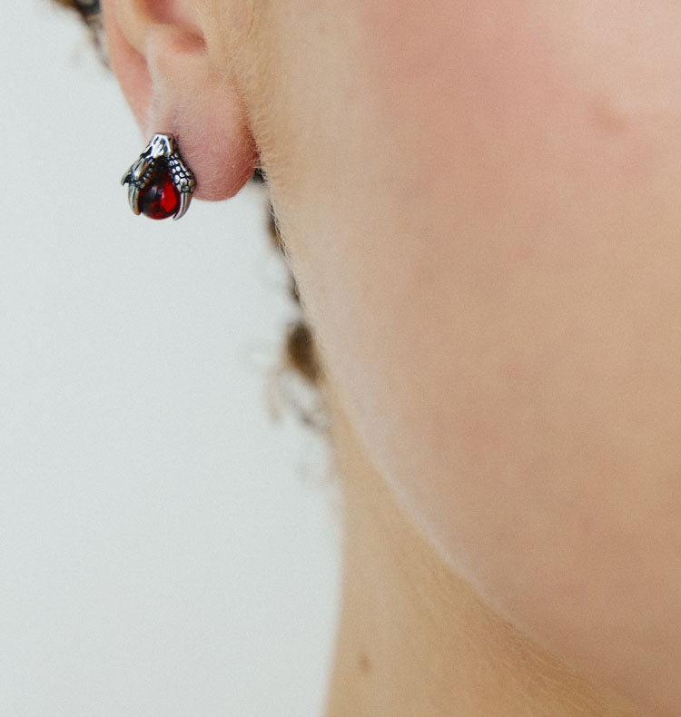 kai claw earring red