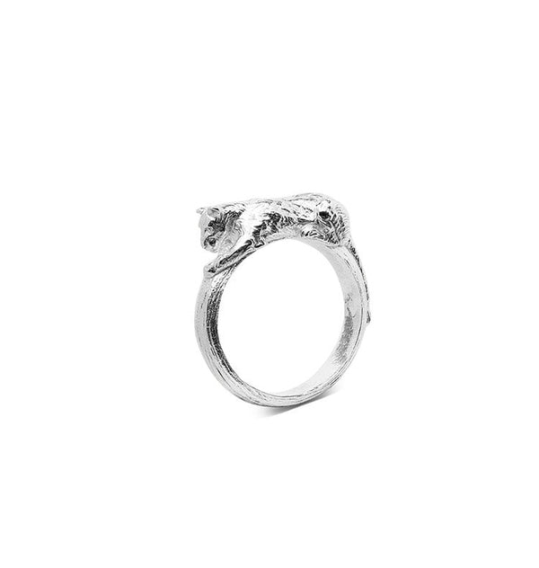 Lioness ring silver