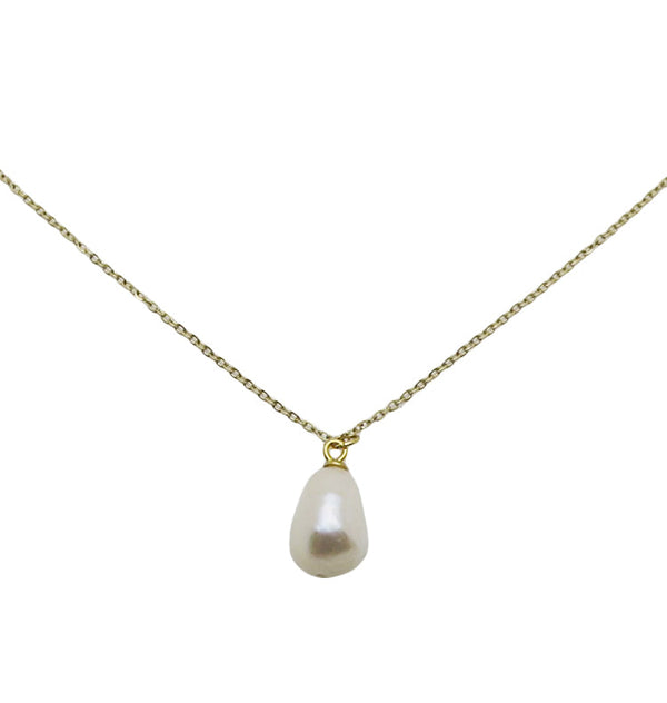 Little pearl necklace