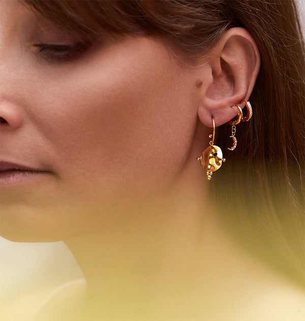 Gold hoop single earring glitter 12 mm
