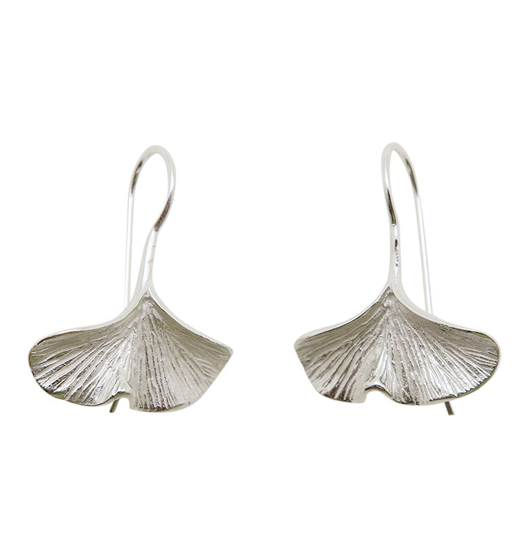 Soy earrings silver