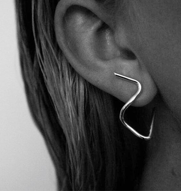 Structure earrings