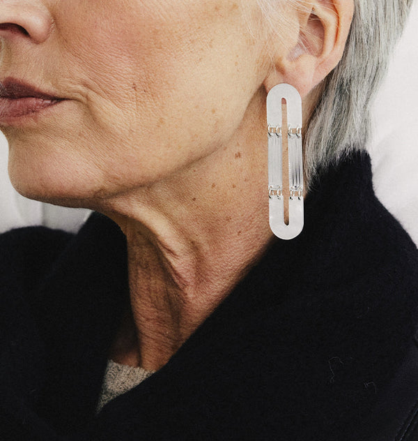 zero earrings silver